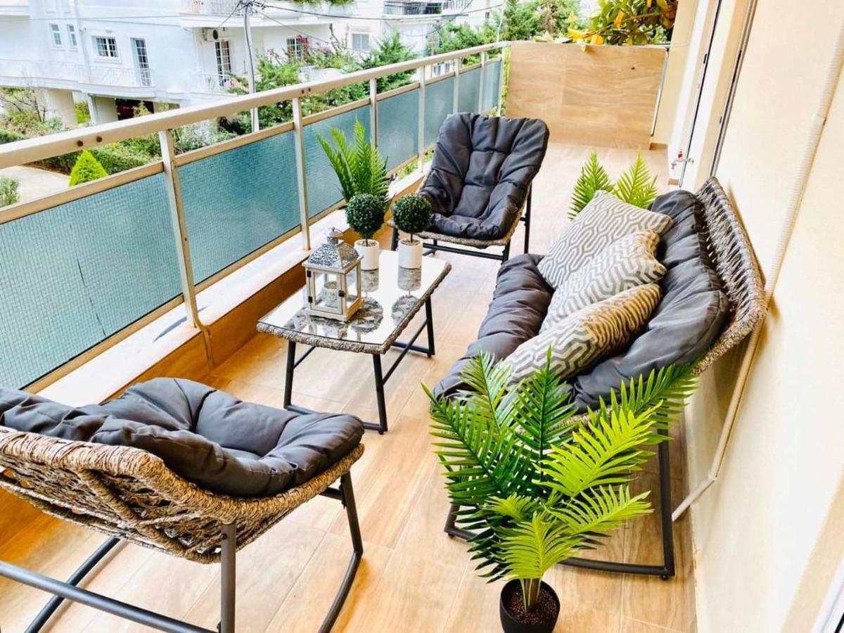 Elegant Apartment In Glyfada Atenas Exterior foto