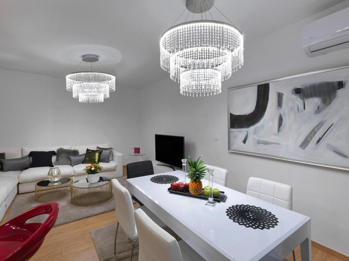Elegant Apartment In Glyfada Atenas Exterior foto